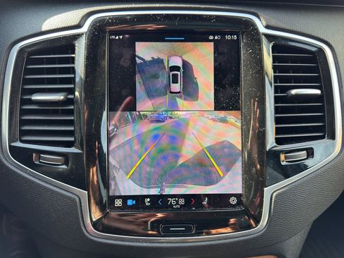 Used 2024 Volvo XC90 B5 Plus w/ Protection Package Premier image 16