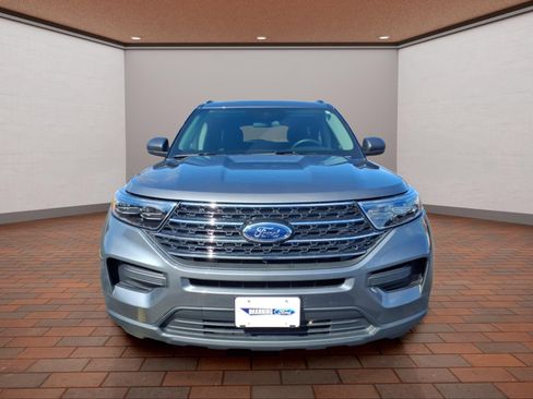 Used 2024 Ford Explorer XLT w/ Class IV Trailer Tow Package image 3