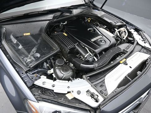 Used 2016 Mercedes-Benz C 300 4MATIC Sedan image 45