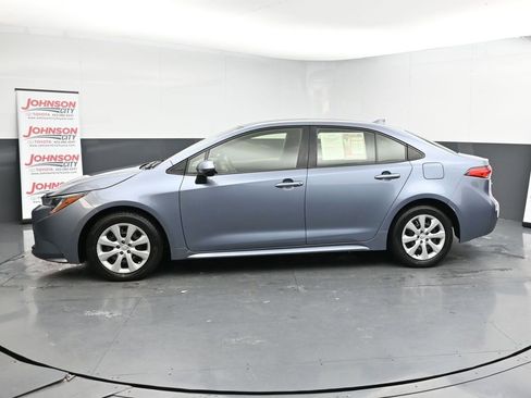 Used 2023 Toyota Corolla LE image 5