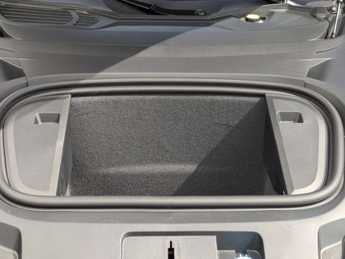 New 2025 Porsche Taycan AWD/4WD image 22