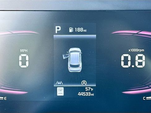 Used 2024 Kia Sportage LX image 12