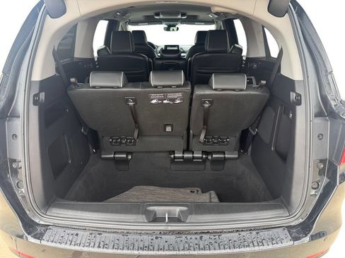 Used 2024 Honda Odyssey Elite image 11