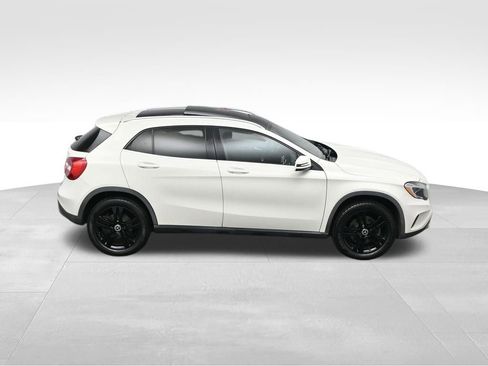 Used 2017 Mercedes-Benz GLA 250 GLA 250 image 48