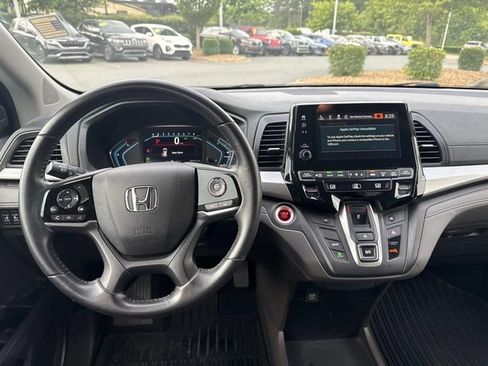 Used 2018 Honda Odyssey EX-L image 4