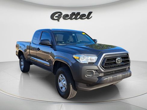 Used 2020 Toyota Tacoma SR image 4