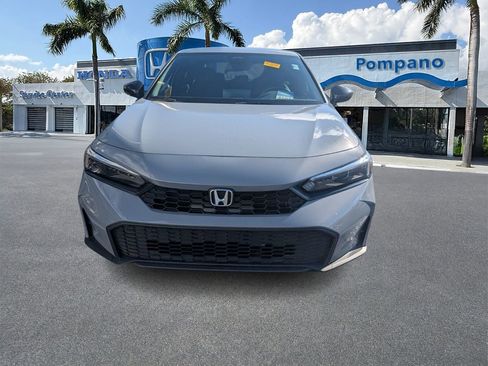 Used 2025 Honda Civic Sport image 3
