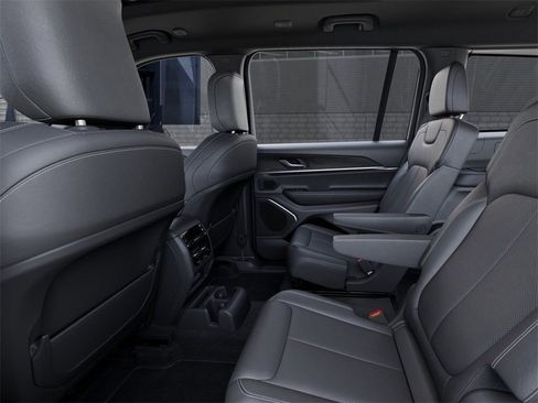 New 2026 Jeep Grand Cherokee L Limited image 23
