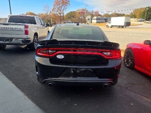 Used 2021 Dodge Charger R/T w/ Blacktop Package image 5