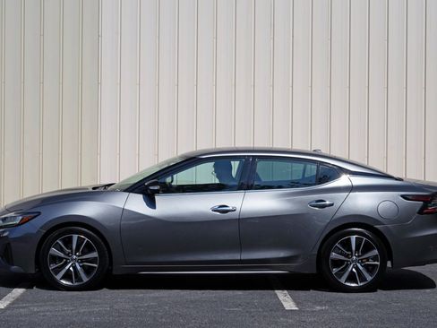 Used 2019 Nissan Maxima 3.5 SV w/ Floor Mat Group FWD image 43
