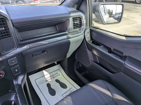 Certified 2025 Ford F150 STX w/ Equipment Group 200A RWD image 15