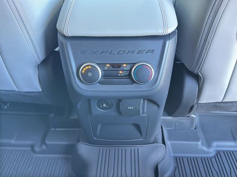 New 2026 Ford Explorer Active image 32