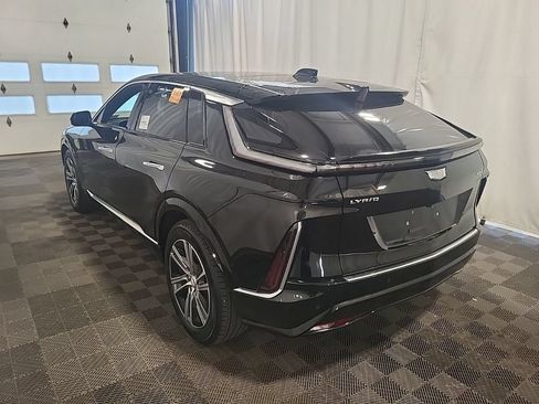 Used 2024 Cadillac Lyriq Luxury RWD image 4