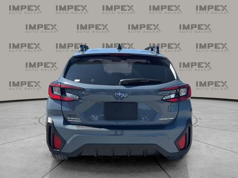 Used 2024 Subaru Crosstrek 2.0i Premium AWD/4WD image 4