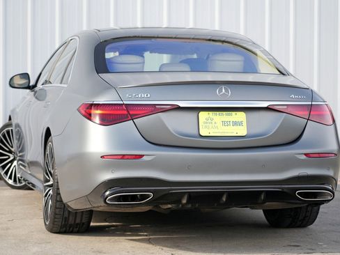 Used 2022 Mercedes-Benz S 580 4MATIC Sedan image 6