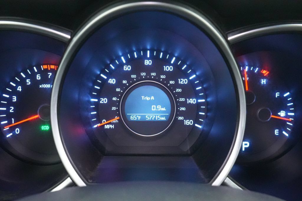 Used 2014 Kia Optima LX FWD image 32