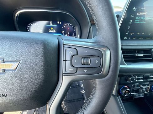 Certified 2023 Chevrolet Tahoe Premier AWD/4WD image 9