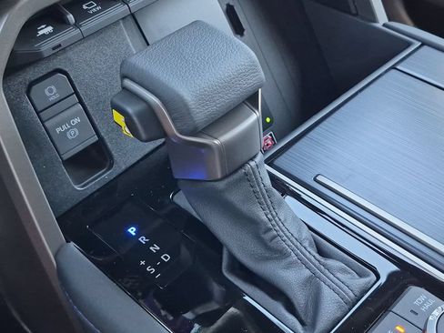 New 2026 Toyota Sequoia Platinum AWD/4WD image 29
