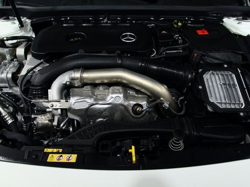 Used 2025 Mercedes-Benz CLA 250 CLA 250 image 30