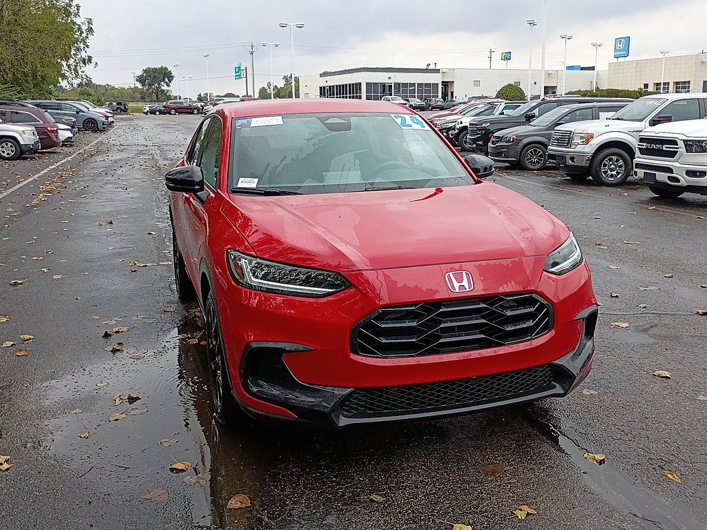 Used 2024 Honda HR-V Sport image 1