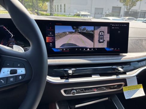 Used 2026 BMW X5 xDrive40i w/ Premium Package image 25