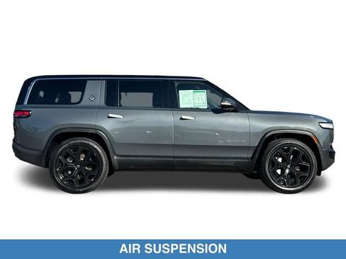 Used 2024 Rivian R1S Adventure AWD/4WD image 4