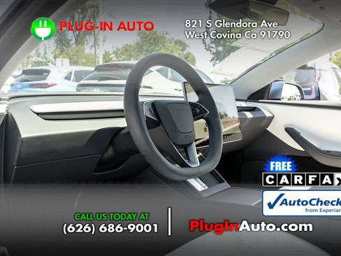 Used 2025 Tesla Model 3 Long Range image 7