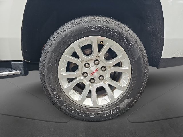 Used 2020 GMC Yukon SLT w/ Open Road Package AWD/4WD image 38