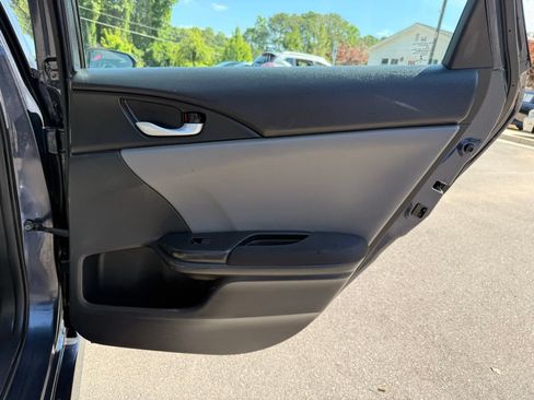 Used 2019 Honda Civic LX image 21