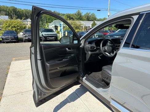 Used 2023 Hyundai Santa Fe SEL w/ Premium Package AWD/4WD image 13