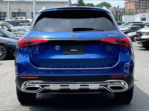 Used 2026 Mercedes-Benz GLC 300 4MATIC image 3