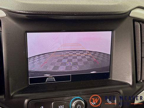 Used 2022 GMC Terrain SLE AWD/4WD image 17