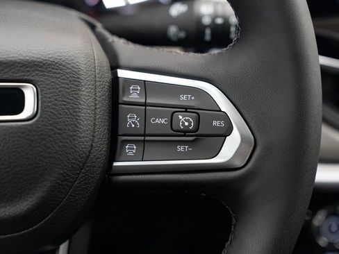 New 2026 Jeep Compass Limited image 15