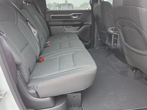 Used 2025 RAM 1500 Big Horn AWD/4WD image 14