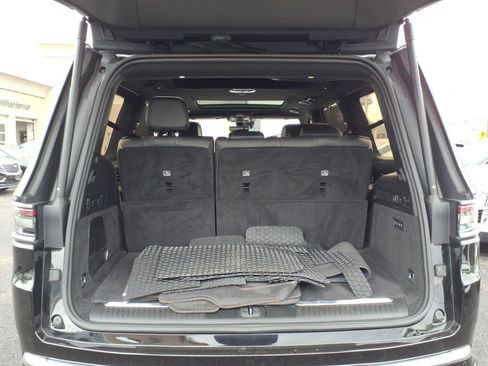 Used 2022 Jeep Grand Wagoneer Series III w/ Flexible Seating Group AWD/4WD image 13