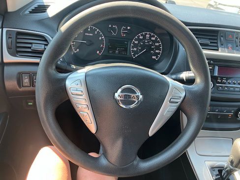 Used 2015 Nissan Sentra S image 12