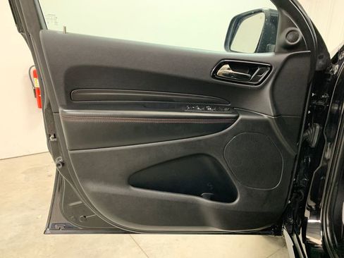 Used 2023 Dodge Durango GT image 6