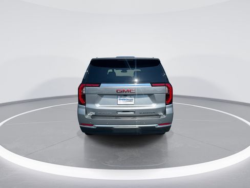 Used 2025 GMC Yukon XL Elevation AWD/4WD image 8