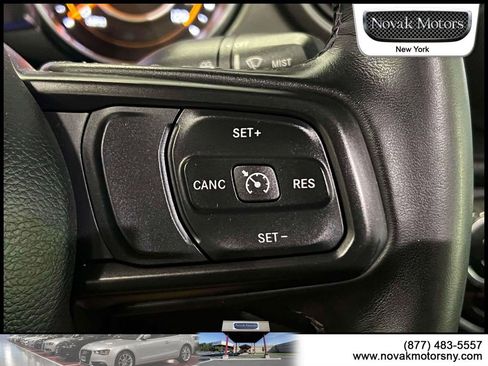 Used 2022 Jeep Gladiator Willys image 21