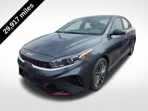 Used 2023 Kia Forte GT-Line w/ GT-Line Technology Package FWD image 3