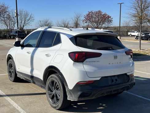 Used 2025 Buick Encore GX Sport Touring image 17