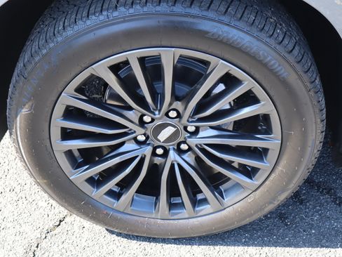 Used 2026 Cadillac Escalade Platinum Sport w/ LPO, ONYX Package image 13