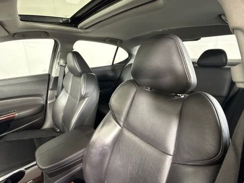 Used 2016 Acura TLX w/ Technology Package image 16