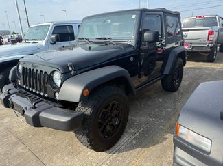Used 2018 Jeep Wrangler Sport AWD/4WD video 1