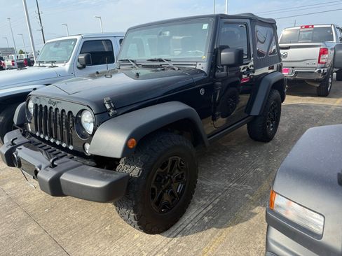 Used 2018 Jeep Wrangler Sport AWD/4WD image 1
