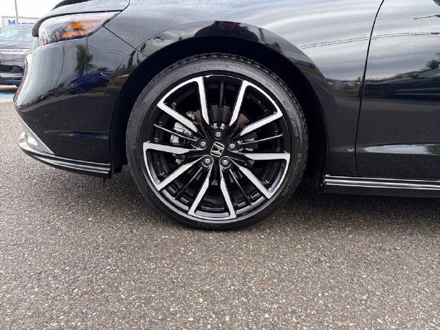 Certified 2025 Honda Accord Touring image 29