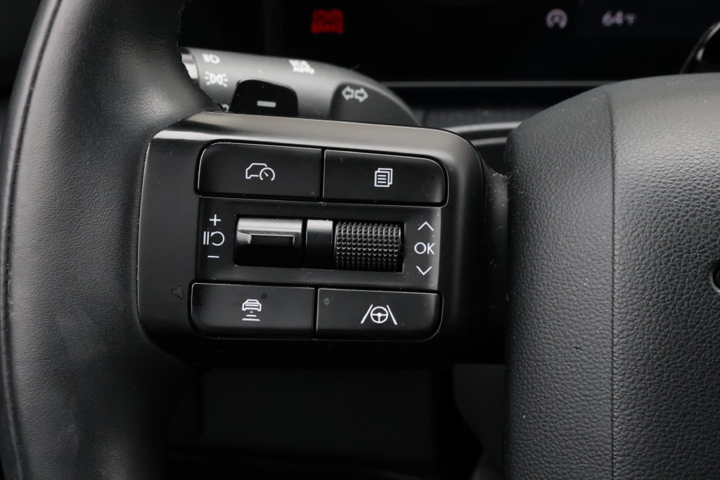 Used 2025 Hyundai Santa Fe Calligraphy AWD/4WD image 15