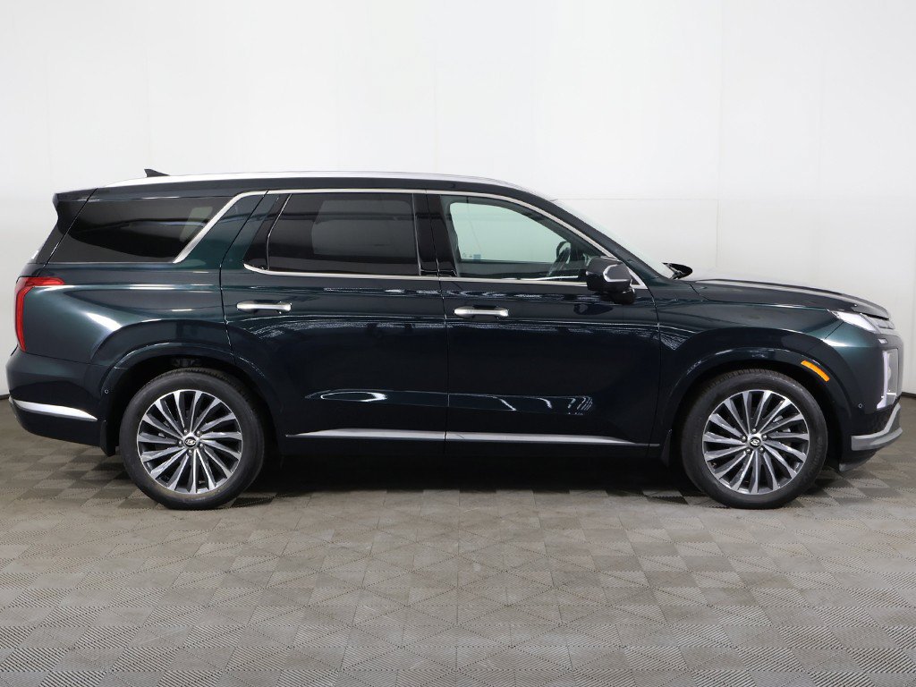 Used 2023 Hyundai Palisade Calligraphy AWD/4WD image 24