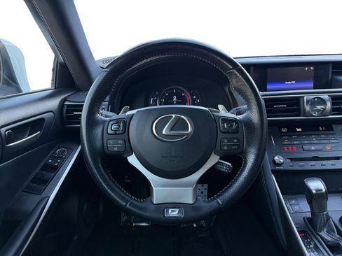 Used 2020 Lexus IS 300 F Sport image 12