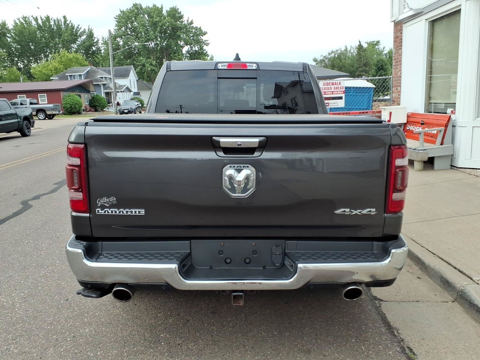 Used 2019 RAM 1500 Laramie AWD/4WD image 7